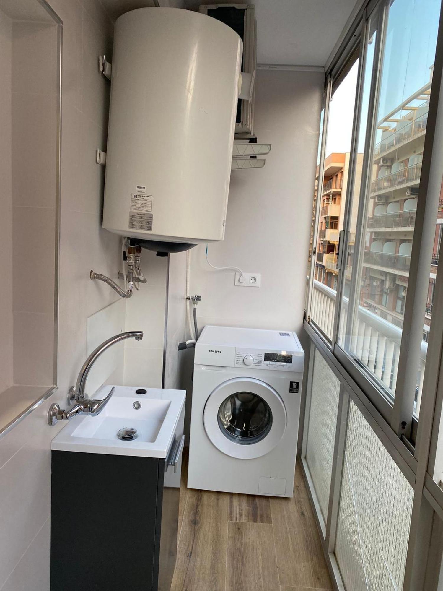 Solymar Poniente Apartamento Recien Reformado A 3 Min De Playa Poniente Y Del Centro Parking Opcional Μπένιντορμ Εξωτερικό φωτογραφία